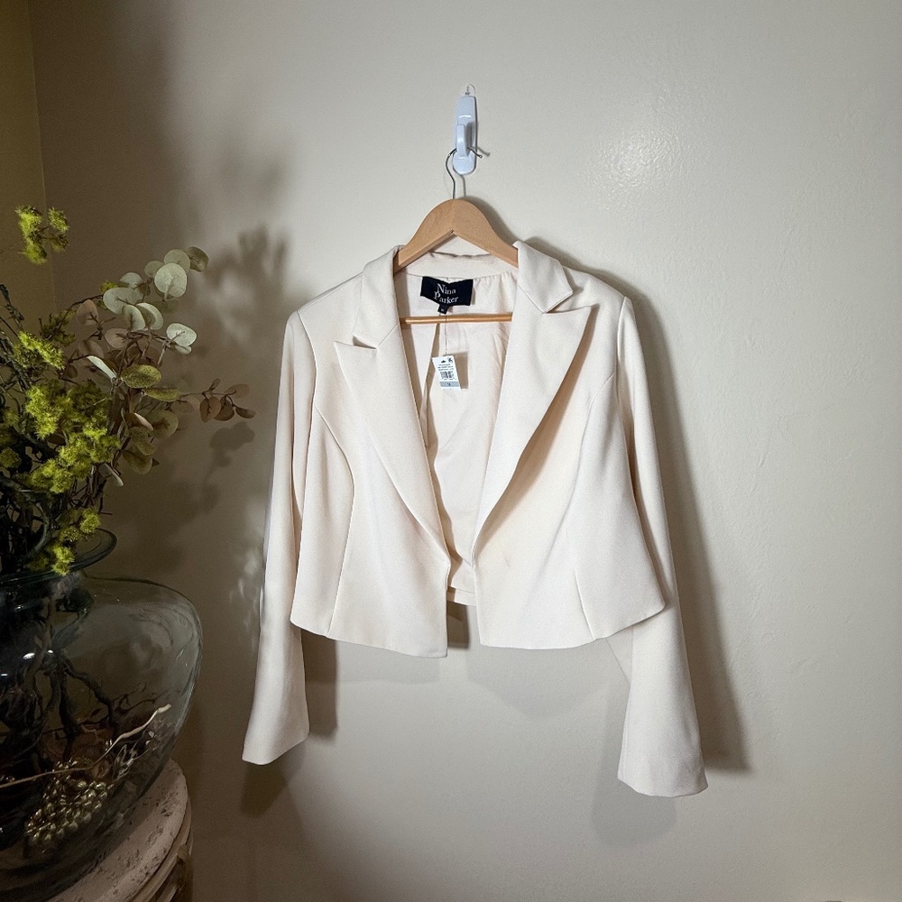 Opened Crop Blazer